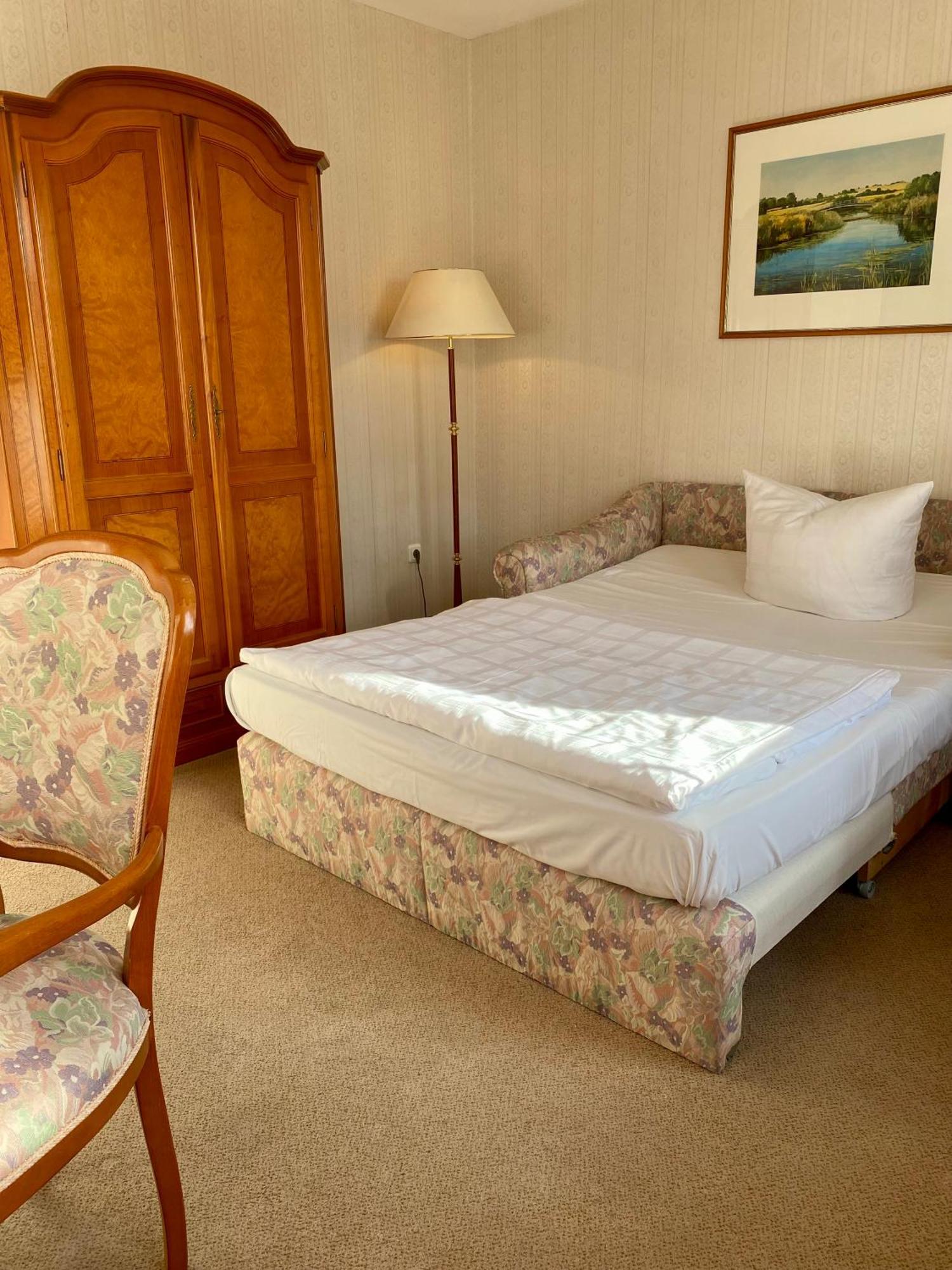 Hotel Am Markt Altentreptow Exteriér fotografie