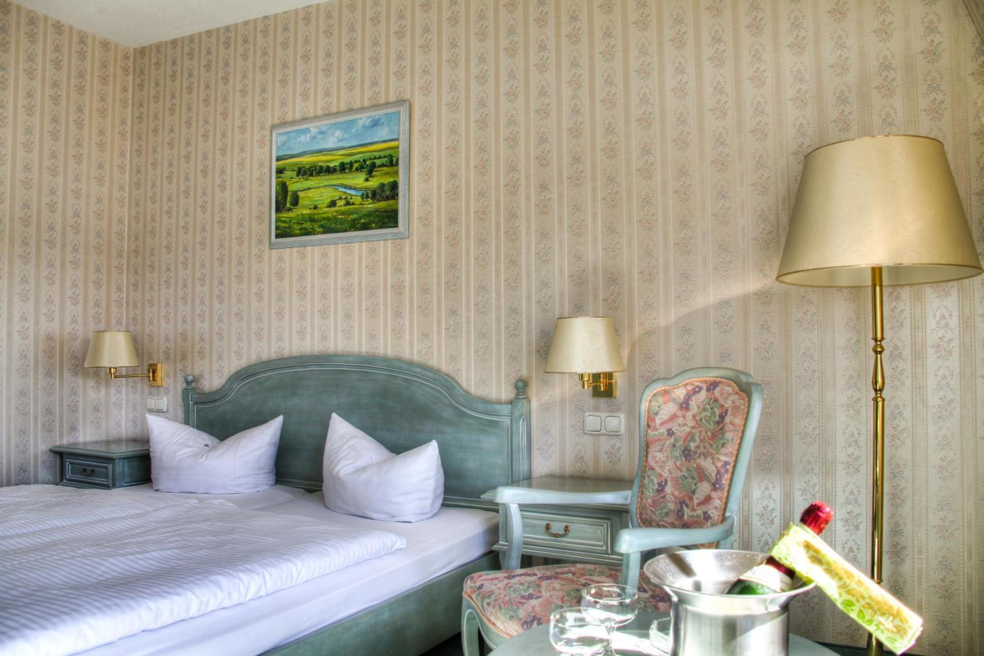 Hotel Am Markt Altentreptow Exteriér fotografie